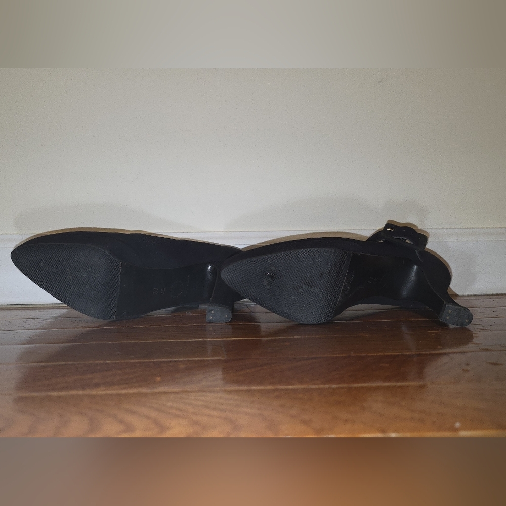 Chanel Black Women's Shoes - Picture 6 of 10